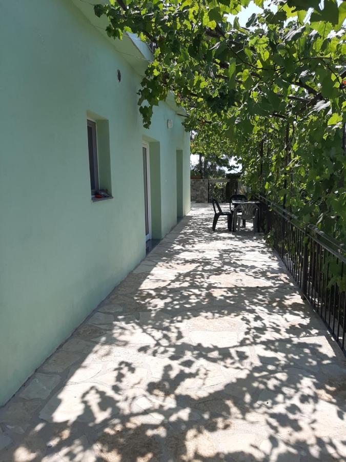 Bed & Breakfast Valentina Qeparo
